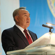 Глава государства Нурсултан Назарбаев